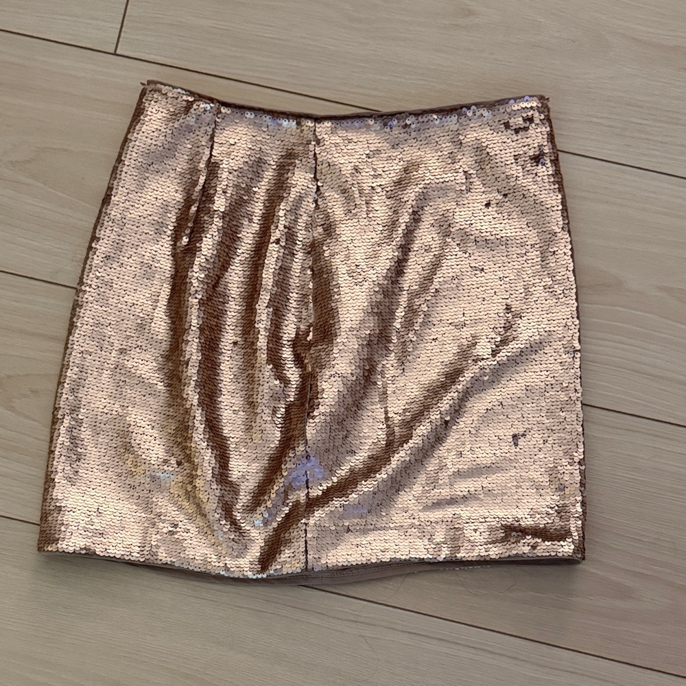 Banana Republic Sparkling Mini Skirt in Rose Gold